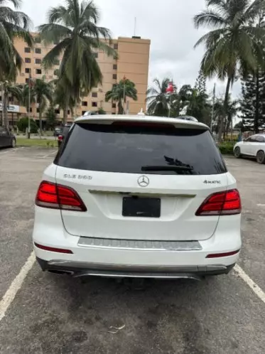 Mercedes-Benz GLE 350