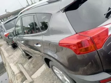 Toyota RAV 4
