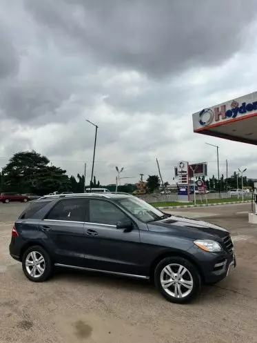 Mercedes-Benz ML 350