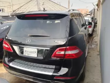 Mercedes-Benz ML 350