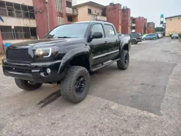 Toyota Tacoma