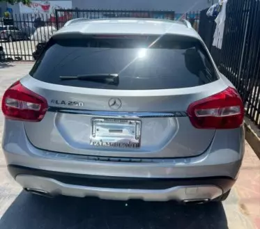 Mercedes-Benz GLA 250