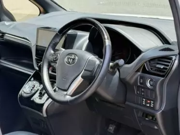 Toyota esquire