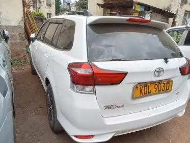 Toyota Fielder