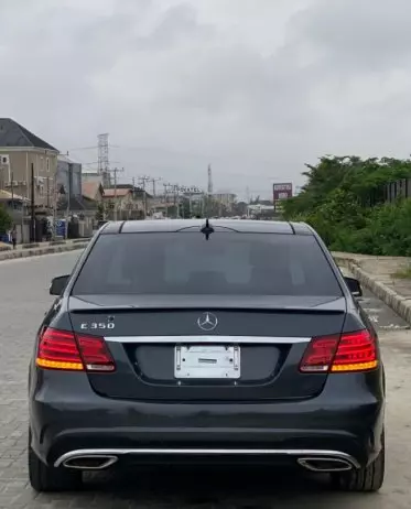 Mercedes-Benz E 350