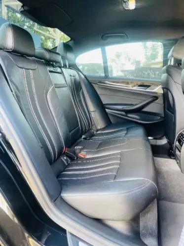 BMW 530i