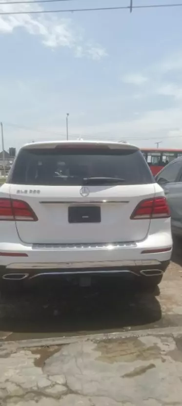Mercedes-Benz GLE 350