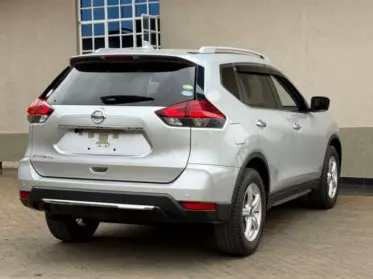 Nissan EXTRAIL HYBRID