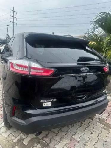 Ford Edge SE 2.0L
