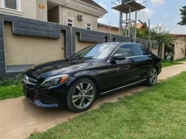 Mercedes-Benz C 300