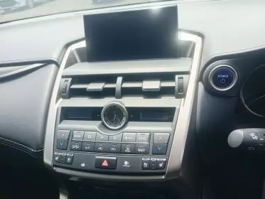 Lexus NX300h Hybrid