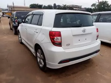 Toyota Ist