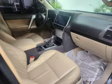 Toyota Landcruiser Prado