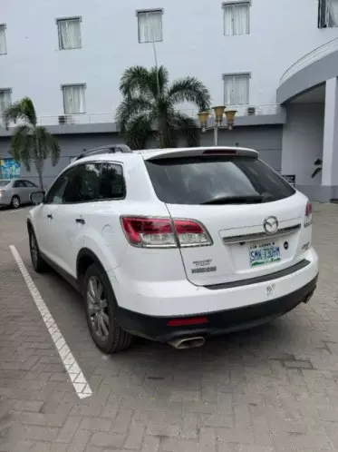 Mazda CX-9