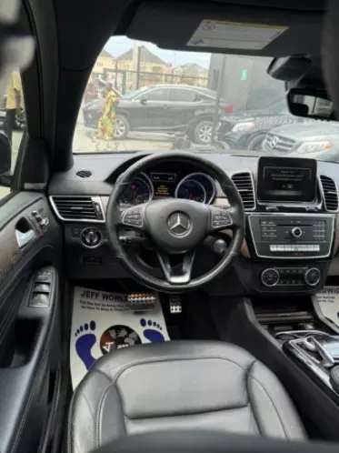 Mercedes-Benz GLE 43 AMG