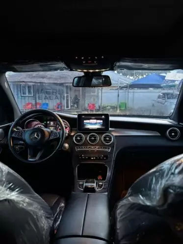 Mercedes-Benz GLC 300
