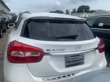 Mercedes-Benz GLA 250