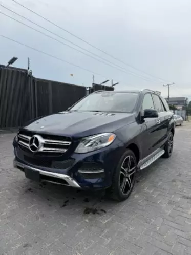 Mercedes-Benz GLE 350
