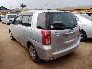 Toyota Raum
