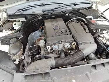 Mercedes-Benz C200