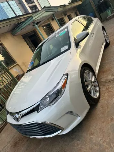 Toyota Avalon