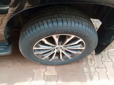 Toyota Landcruiser Prado