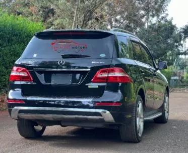Mercedes-Benz ML 350