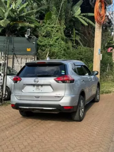Nissan X- trail