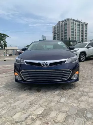 Toyota Avalon