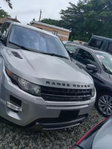 RANGE ROVER Vogue