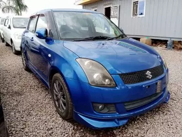 SUZUKI Swift