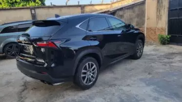 Lexus NX 200T