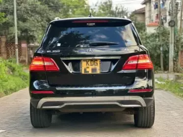 Mercedes-Benz ML 350