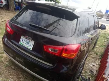 Mitsubishi Outlander Sport