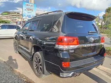 Toyota Landcruiser Prado