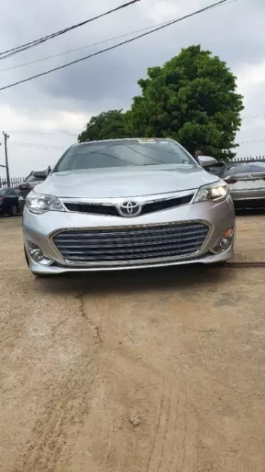 Toyota Avalon