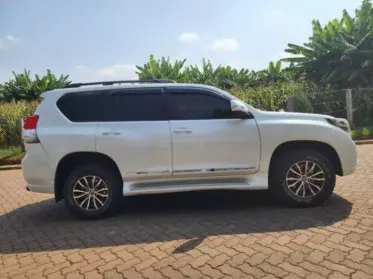 Toyota Landcruiser Prado