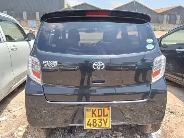 Toyota Pixis