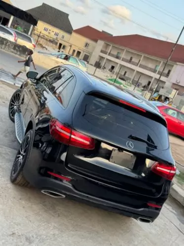 Mercedes-Benz GLC 300
