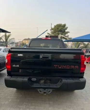 Toyota Tundra