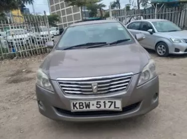Toyota Premio