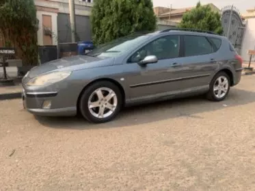 Peugeot 405