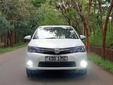 Toyota Fielder 