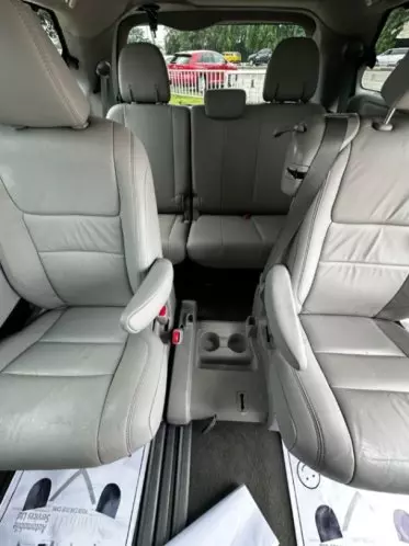 Toyota Sienna