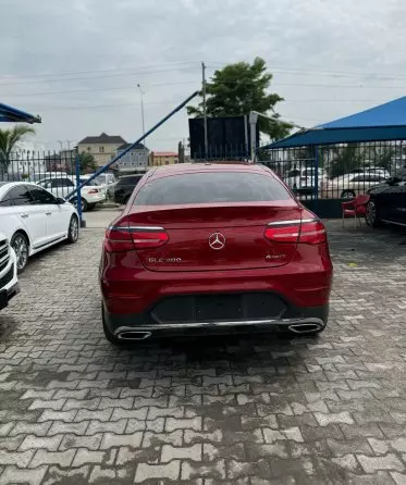 Mercedes-Benz GLC 300