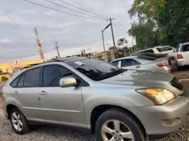 Lexus RX 330