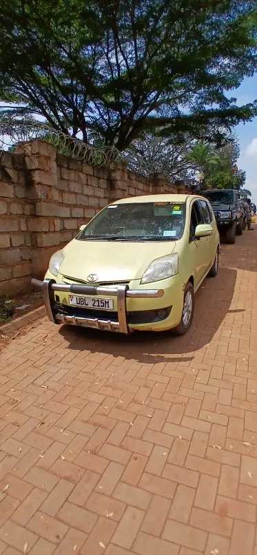 Toyota Passo Sette