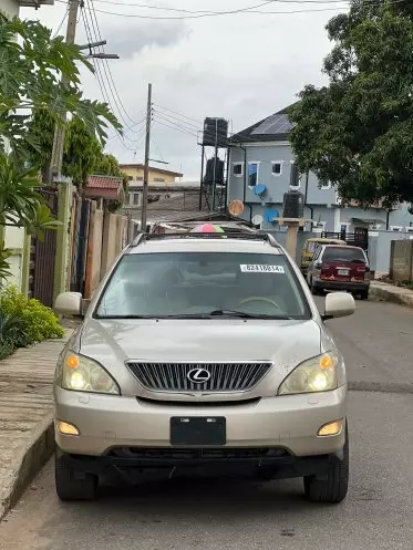 Lexus RX 330
