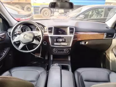 Mercedes-Benz ML 350