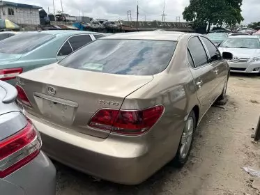 Lexus ES 330